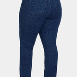 Marilyn Straight Jeans In Plus Size - Dark Denim Leopard