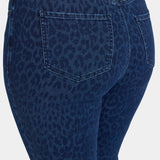 Marilyn Straight Jeans In Plus Size - Dark Denim Leopard
