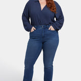 Marilyn Straight Jeans In Plus Size - Rendezvous