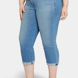 Chloe Capri Jeans In Plus Size - Mesmerize
