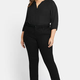 Marilyn Straight Jeans In Plus Size - Black