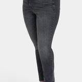 Sheri Slim Jeans In Plus Size - Gloomy Marais