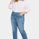 Margot Girlfriend Jeans In Petite Plus Size - Stunning