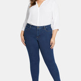 Ami Skinny Jeans In Plus Size - Quinn