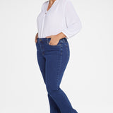 Marilyn Straight Jeans In Plus Size - Quinn