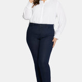 Marilyn Straight Jeans In Plus Size - Rinse