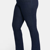 Marilyn Straight Jeans In Plus Size - Rinse