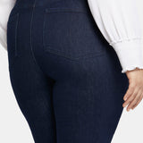 Marilyn Straight Jeans In Plus Size - Rinse