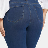 Sheri Slim Jeans In Plus Size - Quinn