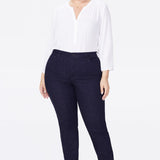 Sheri Slim Jeans In Plus Size - Rinse
