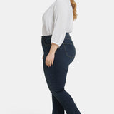 Sheri Slim Jeans In Plus Size - Presley