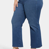 Waist-match™ Relaxed Flared Jeans In Plus Size - Rendezvous