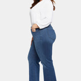 Waist-match™ Relaxed Flared Jeans In Plus Size - Rendezvous