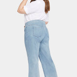 Pull-On Teresa Wide Leg Jeans In Plus Size - Crystalline
