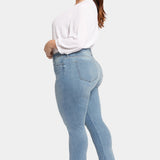 Le Silhouette Sheri Slim Jeans In Plus Size - Angel
